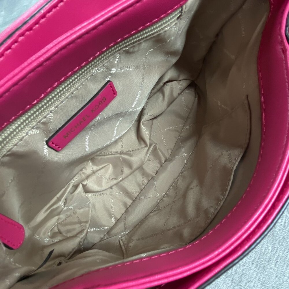 Michael Kors Addison Messenger Bag Women S Electric Pink Leather Crossbody Strap - Picture 13 of 16